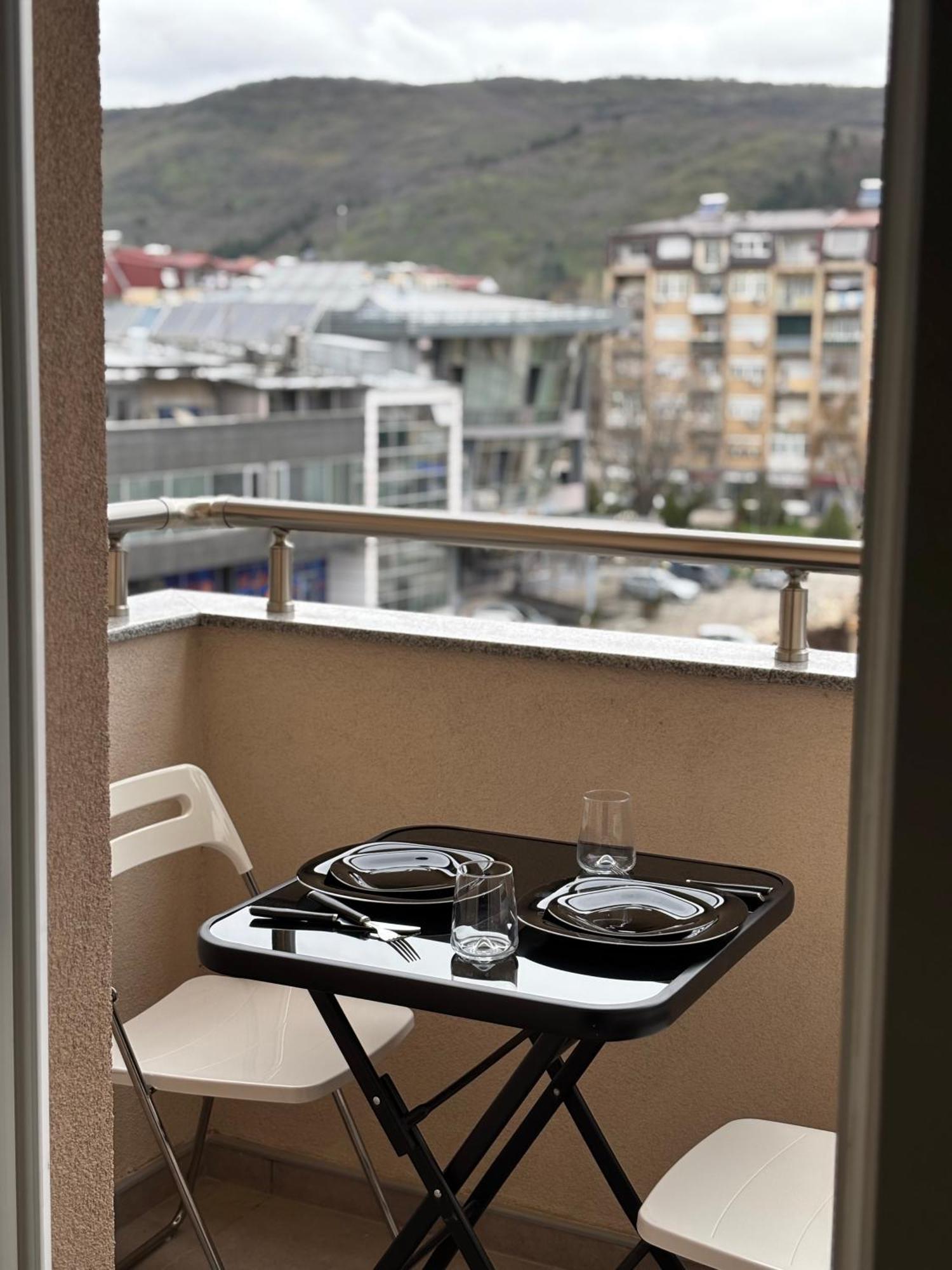 Ambe Apartments Bitola Exterior foto